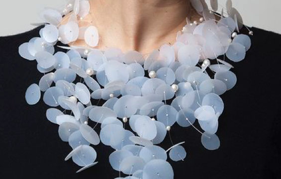 當(dāng)代首飾設(shè)計