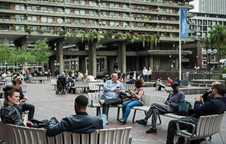 靈感 | 它是倫敦最丑的建筑，卻實現(xiàn)了我們對城市最美的幻想