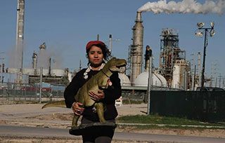 書籍推薦 | 五本AIVA特選當(dāng)代藝術(shù)理論書籍，抱著書本度過(guò)這個(gè)冬天吧！