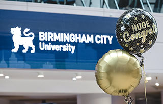 別讓QS排名蒙蔽雙眼：伯明翰城市大學(xué)的真正實(shí)力究竟有多強(qiáng)？